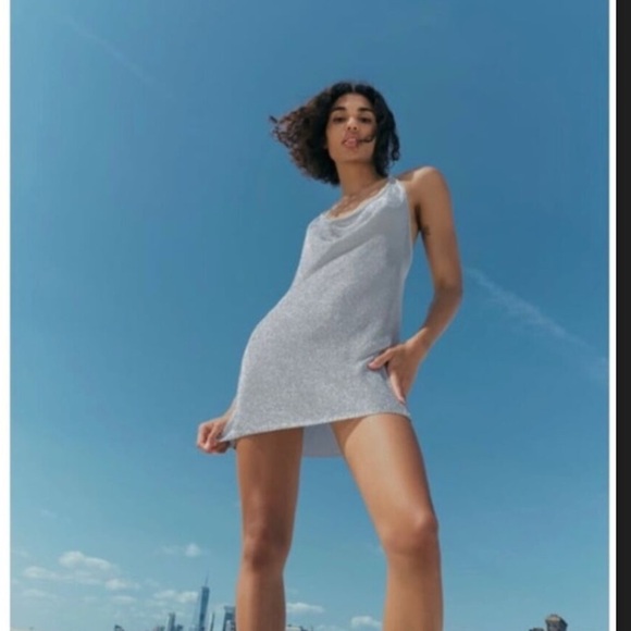 Zara Tunic Mini Dress Silver
Openwork Knit Halter Backless...🌼🌼 - Picture 9 of 14